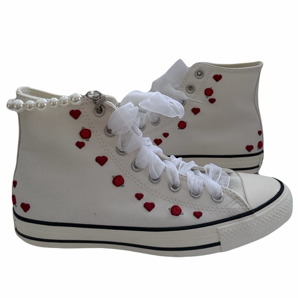 Converse Shoes - Converse | Chuck Taylor All Star Hearts And Roses High-Top Sneaker